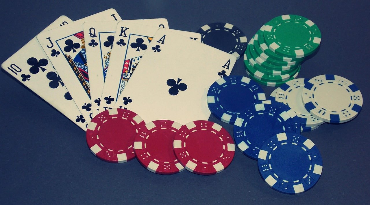 Tabel pembayaran Ikan Jackpot menunjukkan nilai setiap ikan, multiplier, dan kondisi pemicu jackpot progresif
